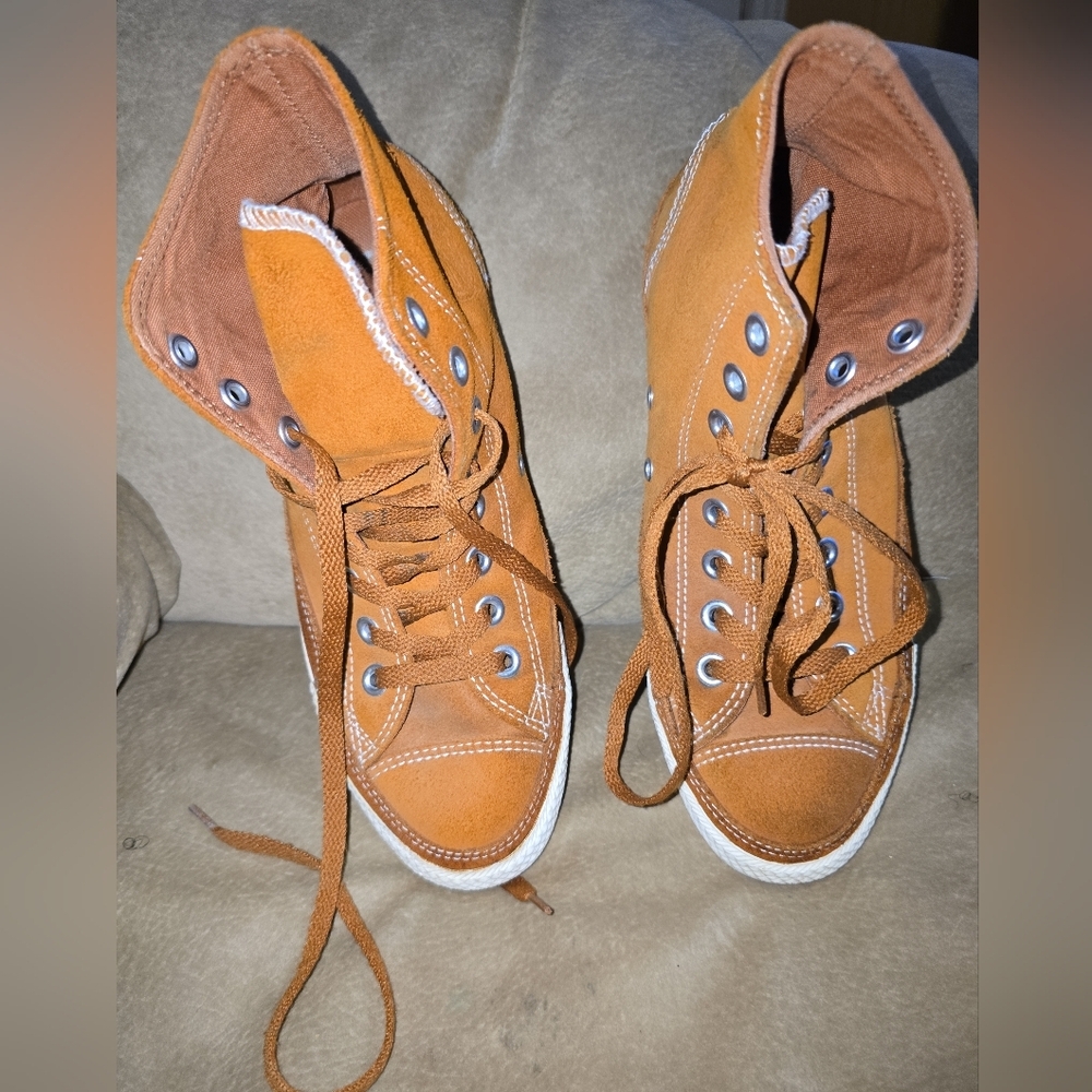 Converse High-Top Sneakers Burnt Orange Leather Unisex Womens 8, Men's 6.5 - Picture 6 of 10